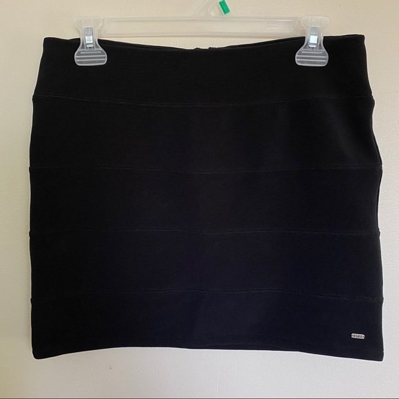 5/$25 🚨LAST CHANCE🚨 PINK pencil skirt - Picture 1 of 5